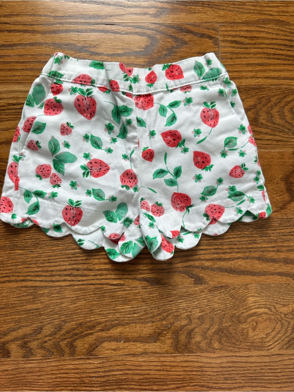 Crewcuts White Strawberry-Print Scalloped Hem Shorts